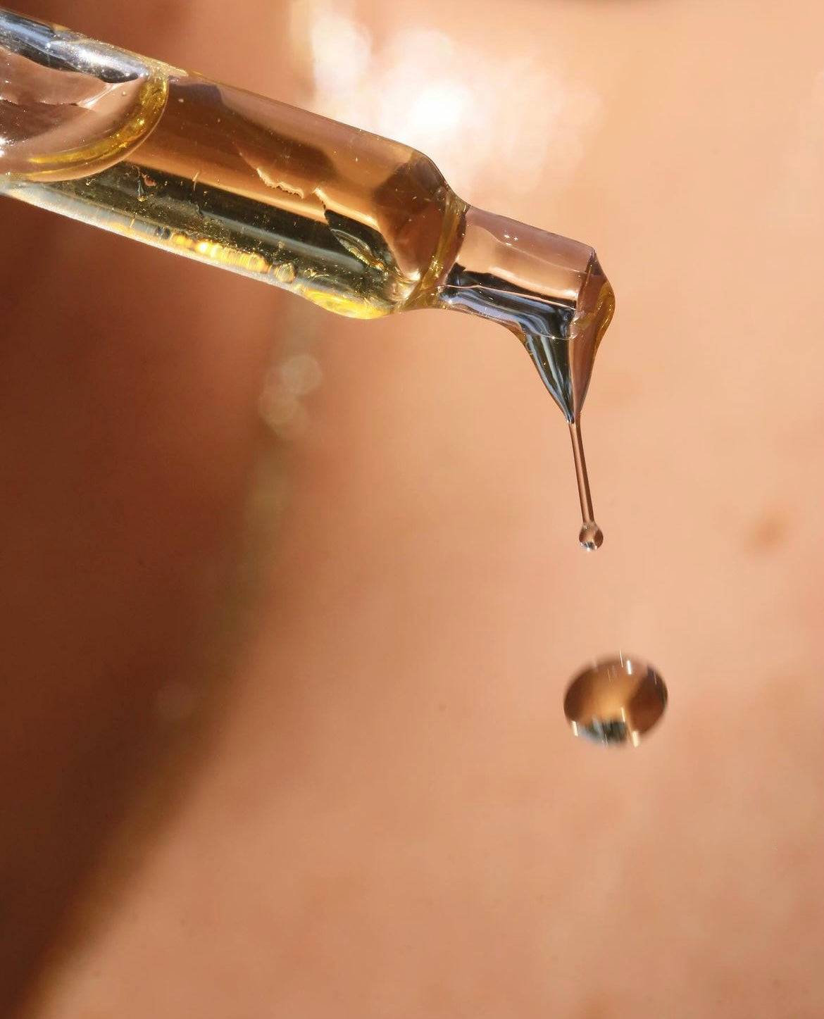 Sun-Kissed Glow Antioxidant Body Oil. nourishes + beautifies